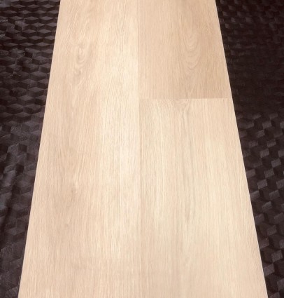 SUELO VINILICO SPC