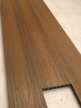 TARIMA EXTERIOR ENCAPSULADA  AMBAR